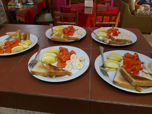 Albergue Hostal Las Cruces