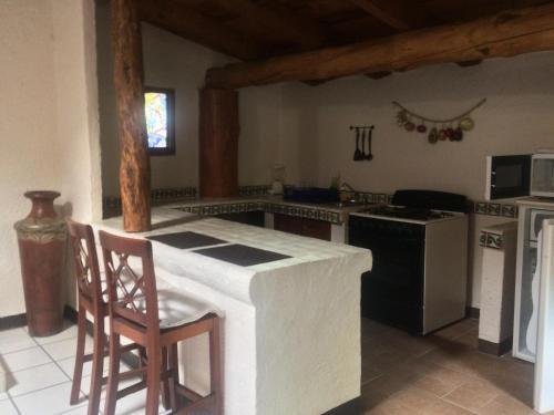 Hotel Rancho Las Joyas Caba�as