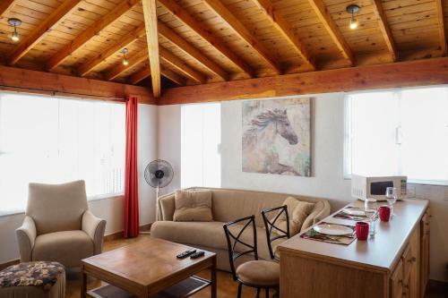 Agroturismo Little Nest En Rancho El Rossinyol