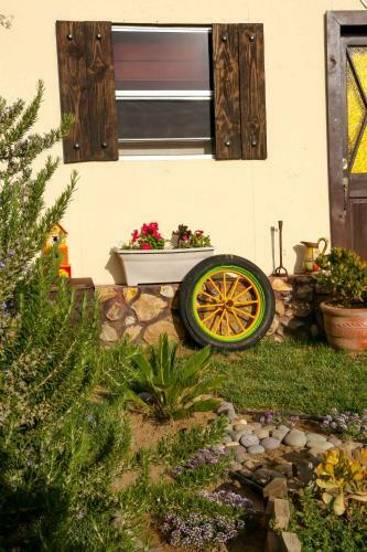 Fernabella's Lodge