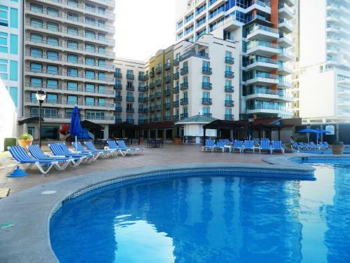 Astur Hotel & Residence
