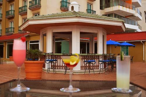 Astur Hotel & Residence