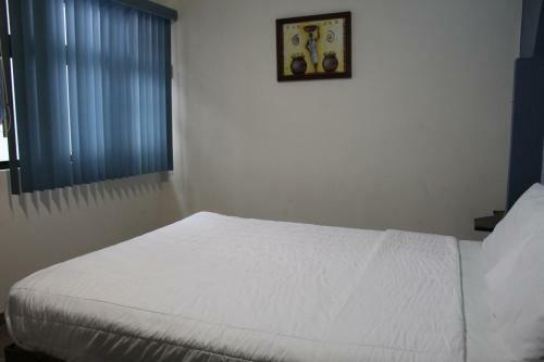 Suites Invernadero Hotel