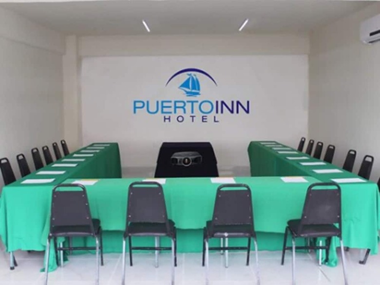 Hotel Puerto Inn