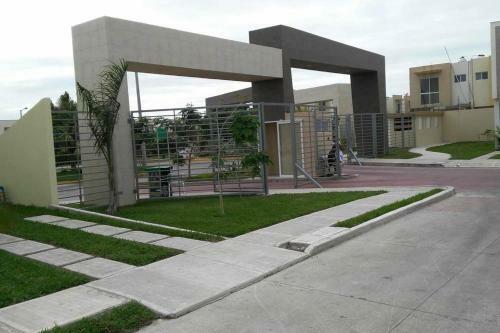 Castlerock Suites And Condos Veracruz