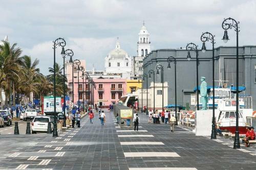 Castlerock Suites And Condos Veracruz