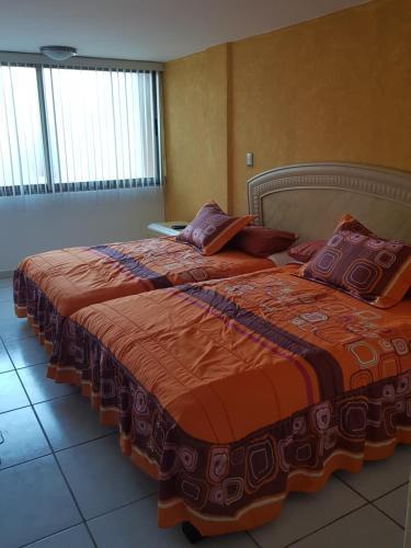 Casa Con Alberca Para 20 Personas