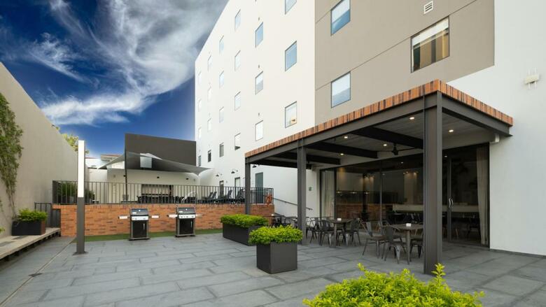 Hotel Staybridge Suites - Villahermosa Tabasco