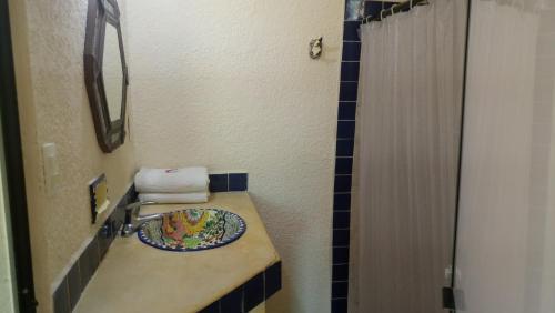 Hostal Casitas El Escondite Playa La Ropa
