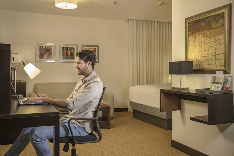 Hotel Staybridge Suites - Saltillo