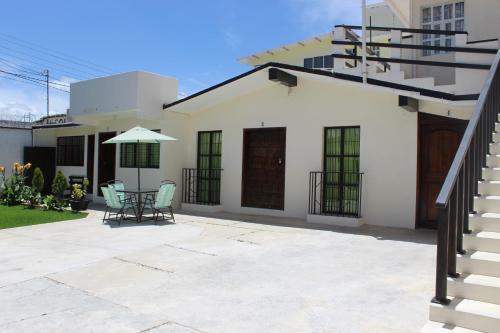 Hotel D'lina Princess Suites