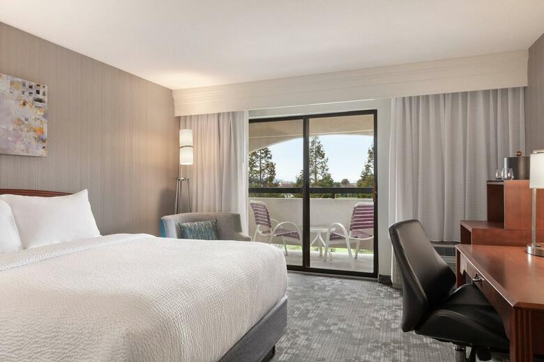 Hotel Morgan Hill Courtyard By Marriott