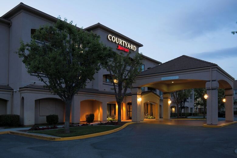 Hotel Morgan Hill Courtyard By Marriott