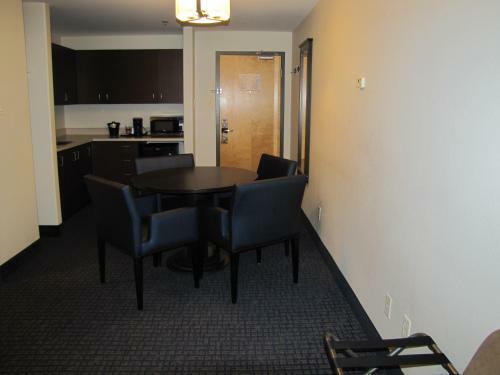 Hotel Super 8 Lachenaie