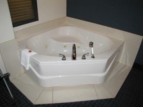 Hotel Super 8 Lachenaie