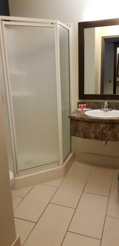Hotel Super 8 Lachenaie