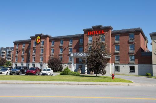 Hotel Super 8 Lachenaie