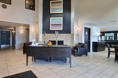 Hotel Super 8 Lachenaie