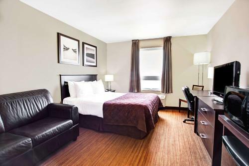 Hotel Super 8 Lachenaie