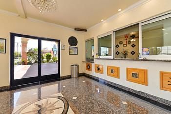 Hotel Americas Best Value Inn & Suites
