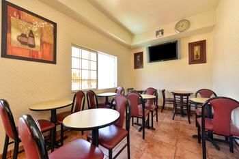 Hotel Americas Best Value Inn & Suites