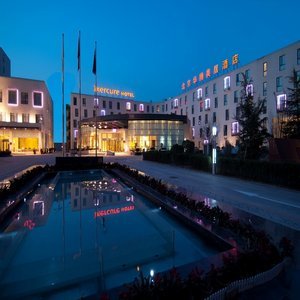 Hotel Mercure Beijing Downtown