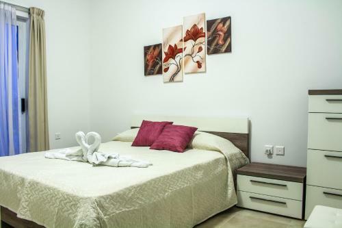 Montville Apartment