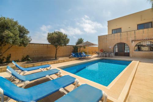 Zgugina Holiday Home