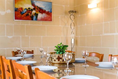 Zgugina Holiday Home