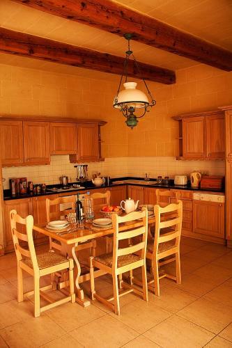 Villa Farmhouse Tibna