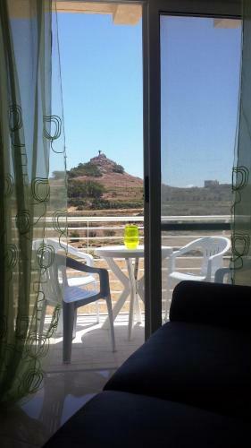 Emerald Holiday Apartment