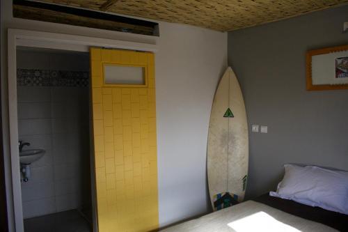 Albergue Lespot Surf Camps