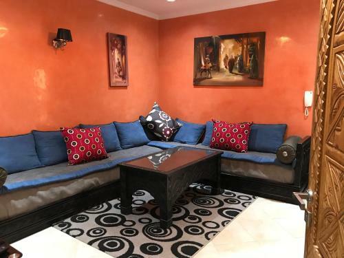 Hostal Azul Guest House