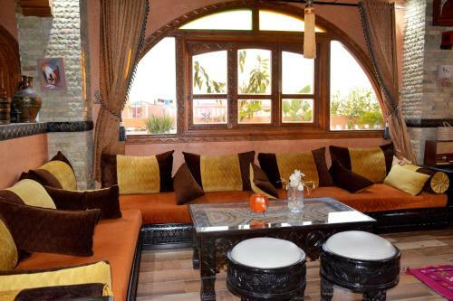 Hostal Azul Guest House