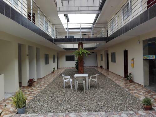 Hotel Prado Country