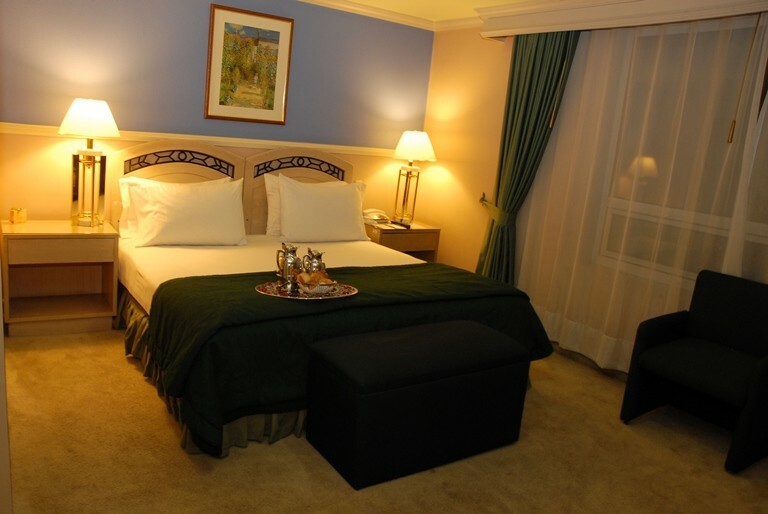 Hotel Caviar
