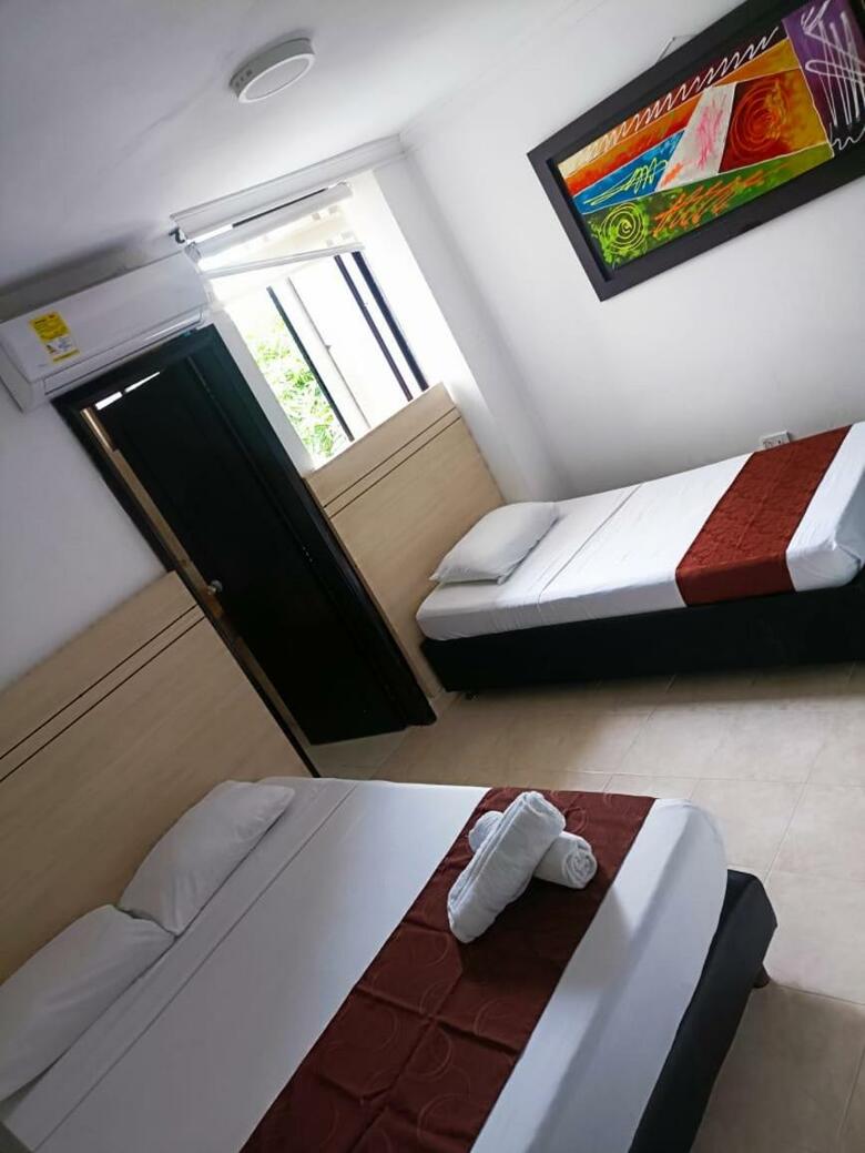 Hotel Suite Imperial 72