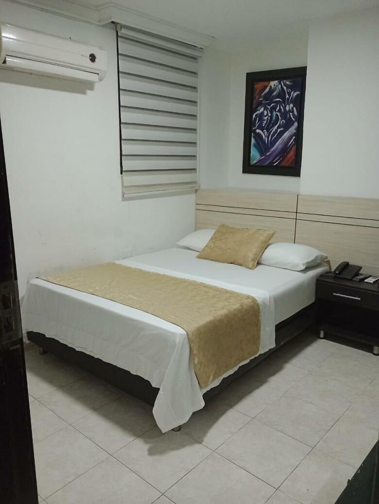 Hotel Suite Imperial 72