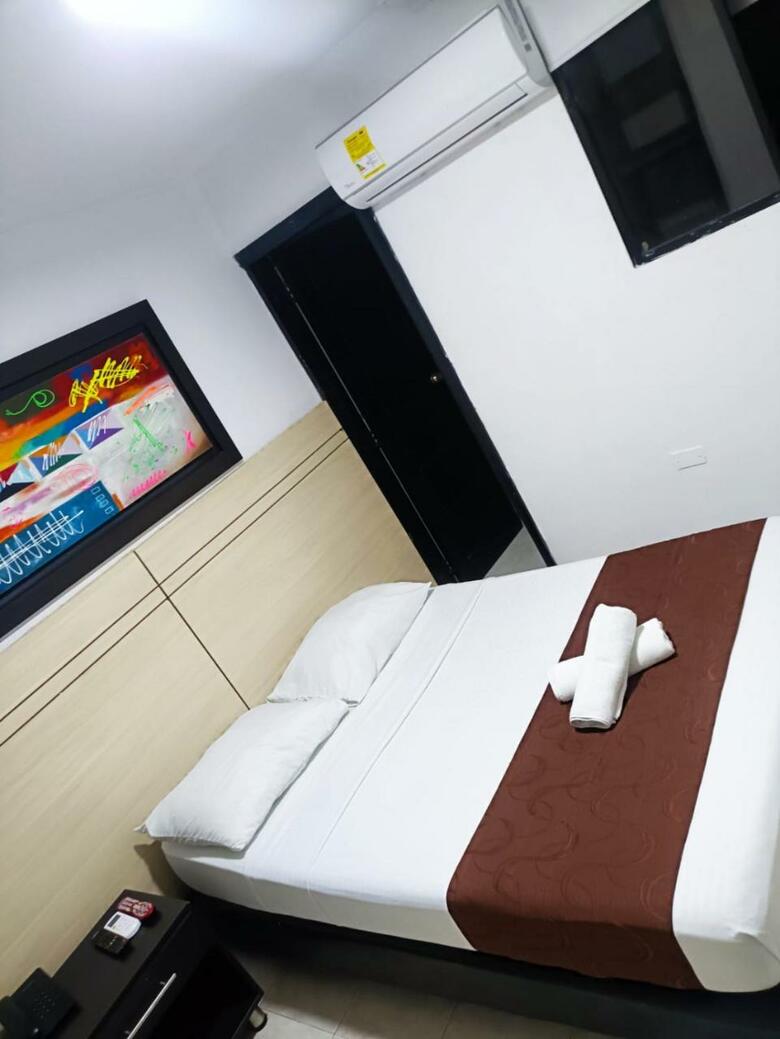 Hotel Suite Imperial 72
