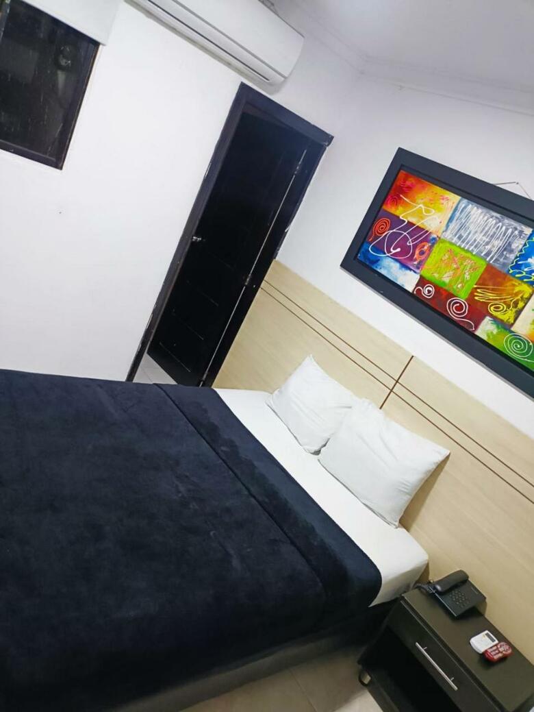 Hotel Suite Imperial 72