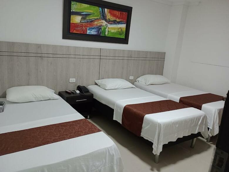 Hotel Suite Imperial 72