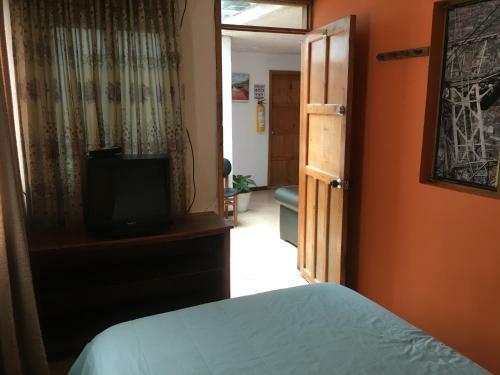 Hostal Hospedaje Casa Arana