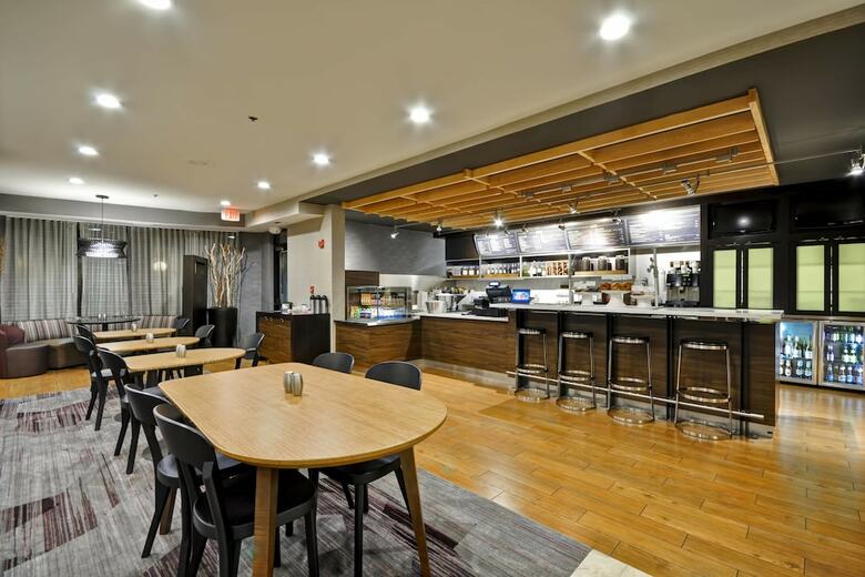 Hotel Courtyard By Marriott Jacksonville Airport