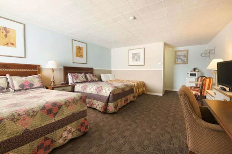 Hotel Thriftlodge Cochrane South