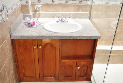 Albergue Hostal Arias Bogot�