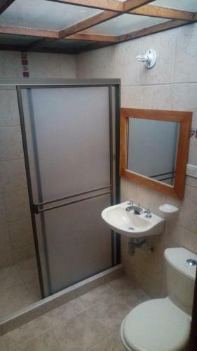 Albergue Hostal Arias Bogot�