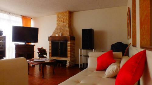 Albergue Hostal Arias Bogot�