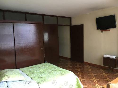 Hotel Manila Plaza