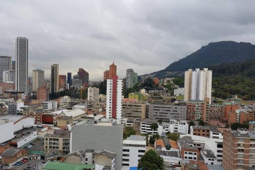 Bogota Aparts 2004