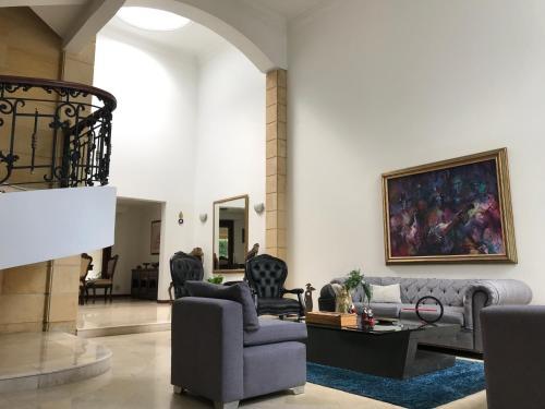 Casa Rosario Ciudad Jardin Cali